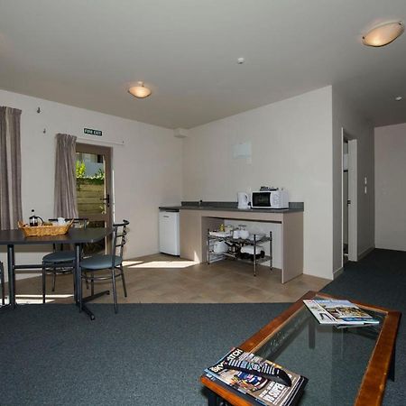 Lake Point Motel Hamilton Dış mekan fotoğraf